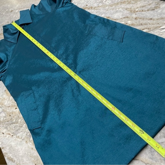 MYCRA PAC Rain Coat Short Length Peacock Teal Color Lace Lining - Picture 6 of 15